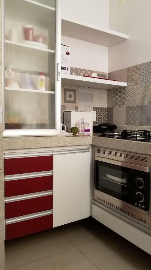 Apartamento Em Copacabana - Rua Bolivar - 2 Quartos - Excelente Localizacao 里约热内卢 外观 照片